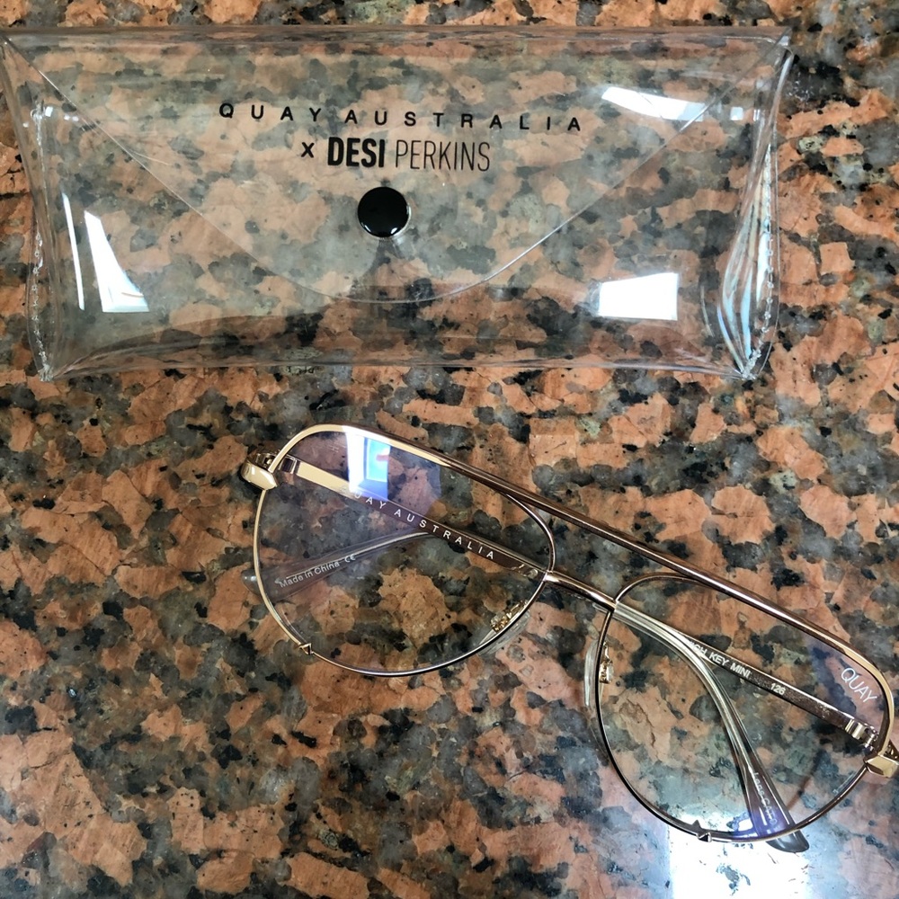 Quay Desi Perkins Blue Light Glasses